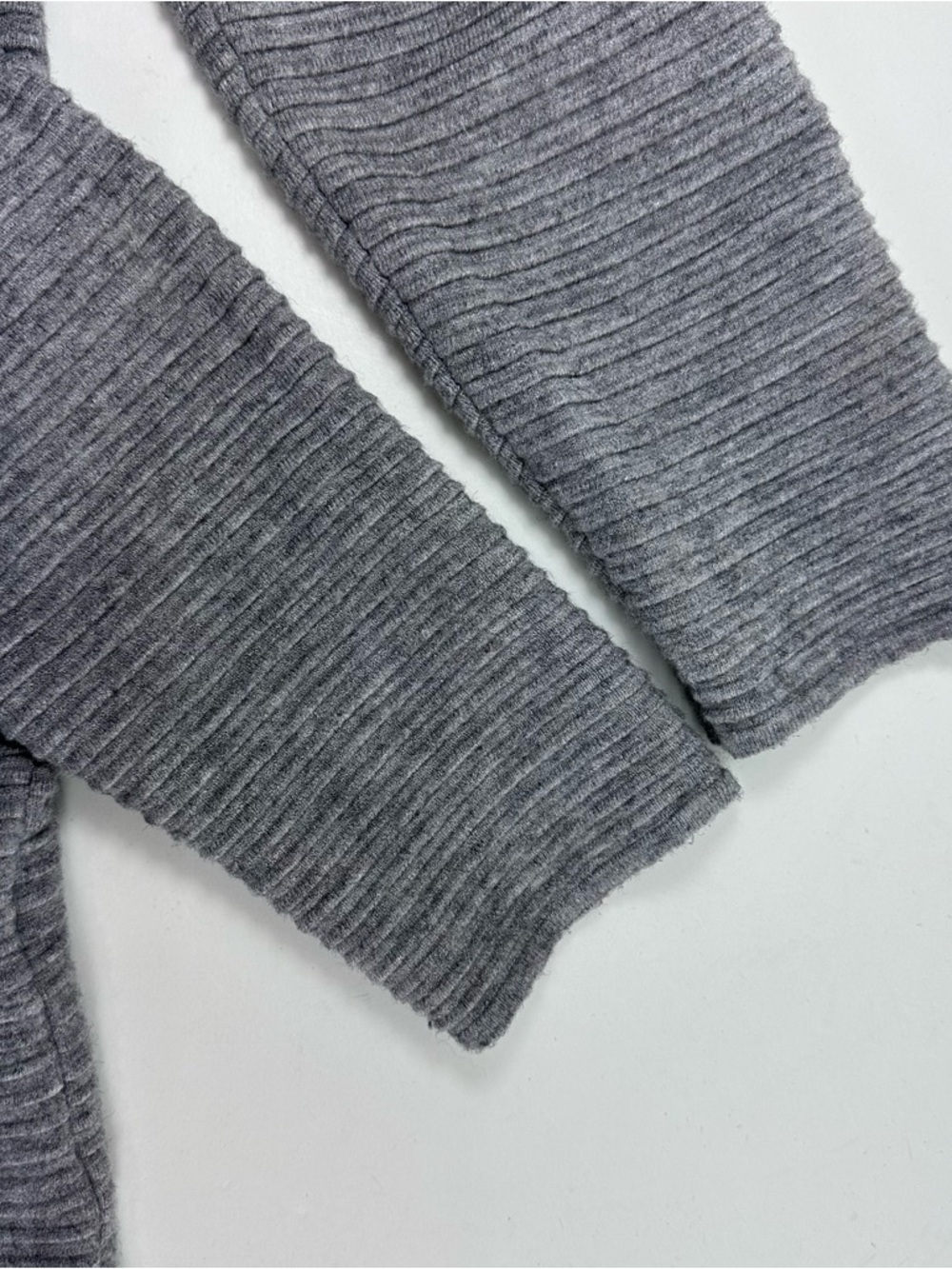 Cyrus Grey Ribbed Open-Front Cardigan - Picture 7 of 8